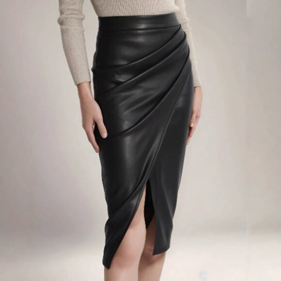 black PU skirt /Bodycon skirt - Picture 2 of 3